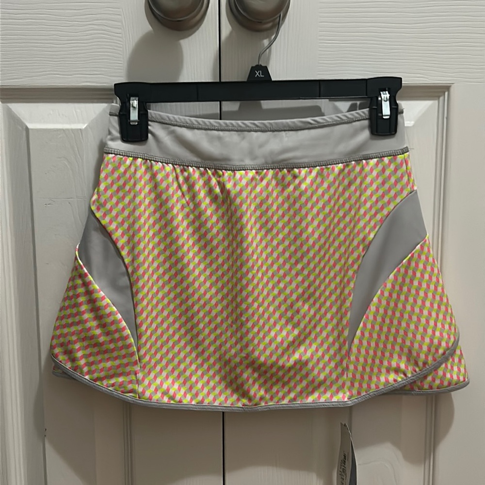 Brand new Prima girls tennis skirt size 14